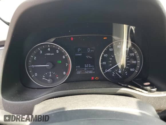 2018 Hyundai Elantra SE z VIN 5NPD74LF5JH377674, wystawiony jako Copart lot #70224535 z przebiegiem 142 480 mil mil oraz Szkoda całkowita • Salvage title. Historia ofert i sprzedaży dostępna na DreamBid. Obrazek 9.