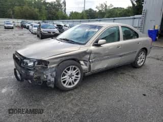 2004 Volvo S60 с VIN YV1RS59VX42402867, выставлен на аукционе Copart как лот 66042205 с пробегом 177 888 миль миль и Списание • Salvage title. История ставок и продаж доступна на DreamBid. Изображение 1.