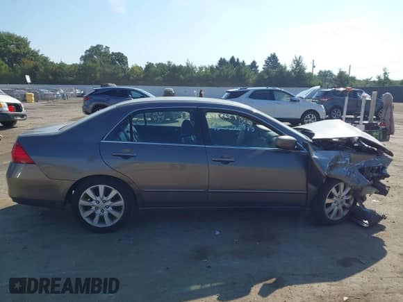 2006 Honda Accord EX-L with VIN 1HGCM665X6A034264, listed as a IAAI auction lot 43208480 with Not provided miles and . Bid and sale history available at DreamBid. Image 14.