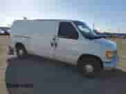 1999 Ford Econoline Cargo z VIN 1FTRE1420XHC02150, wystawiony jako Copart lot #46551175 z przebiegiem 439 114 mil mil oraz Szkoda całkowita • Salvage title. Historia ofert i sprzedaży dostępna na DreamBid. Obrazek 4.