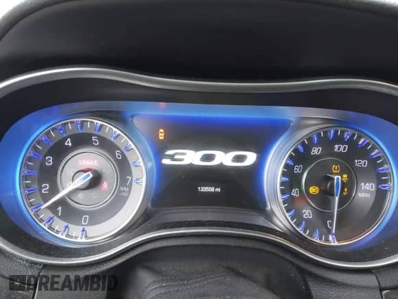 2016 Chrysler 300 C с VIN 2C3CCAEG3GH212059, выставлен на аукционе IAAI как лот 43423281 с пробегом 133 558 миль миль и . История ставок и продаж доступна на DreamBid. Изображение 7.