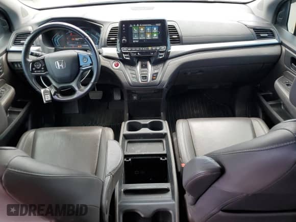 2019 Honda Odyssey EX-L with VIN 5FNRL6H77KB117842, listed as a Copart auction lot 68346585 with 60,530 mi miles and Clean title. Bid and sale history available at DreamBid. Image 8.