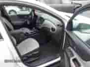 2022 Chevrolet Equinox LT с VIN 3GNAXTEV1NL139075, выставлен на аукционе IAAI как лот 42718591 с пробегом 104 869 миль миль и . История ставок и продаж доступна на DreamBid. Изображение 5.