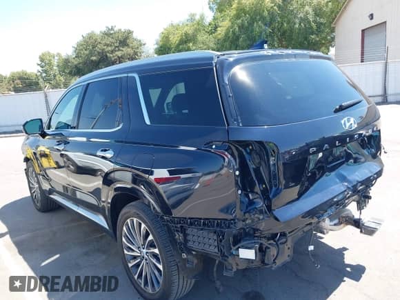 2024 Hyundai Palisade Calligraphy z VIN KM8R7DGE1RU697093, wystawiony jako IAAI lot #42746562 z przebiegiem 18 398 mil mil oraz . Historia ofert i sprzedaży dostępna na DreamBid. Obrazek 15.