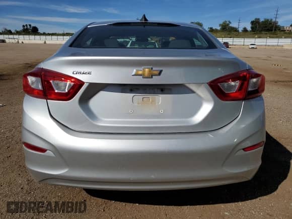 2018 Chevrolet Cruze LS with VIN 1G1BB5SM6J7139938, listed as a Copart auction lot 81884995 with 40,183 mi miles and Clean title. Bid and sale history available at DreamBid. Image 6.