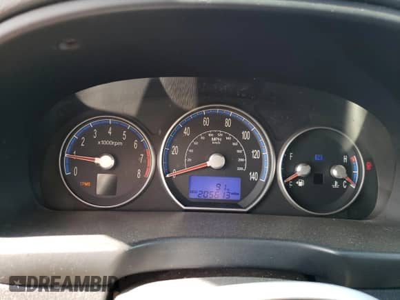 2008 Hyundai Santa Fe SE с VIN 5NMSH73E38H146163, выставлен на аукционе Copart как лот 64979944 с пробегом 205 613 миль миль и Списание • Salvage title. История ставок и продаж доступна на DreamBid. Изображение 9.