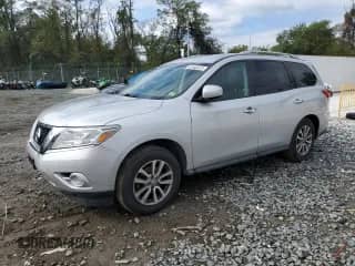 2013 Nissan Pathfinder SV with VIN 5N1AR2MM0DC602058, listed as a Copart auction lot 82445415 with 196,251 mi miles and Clean title. Bid and sale history available at DreamBid. Image 1.