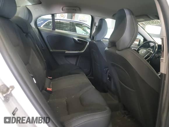 2015 Volvo S60 с VIN YV126MFA7F2310166, выставлен на аукционе Copart как лот 65397695 с пробегом 237 925 миль миль и Чистый • Clean title. История ставок и продаж доступна на DreamBid. Изображение 10.