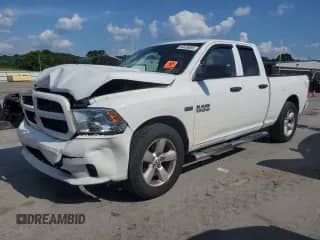 2013 Ram 1500 Express z VIN 1C6RR6FT2DS711735, wystawiony jako Copart lot #66438685 z przebiegiem 68 238 mil mil oraz Czysty tytuł • Clean title. Historia ofert i sprzedaży dostępna na DreamBid. Obrazek 1.