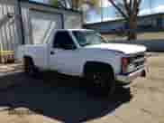 2000 Chevrolet Silverado 2500 с VIN 1GCGC24R4YR191567, выставлен на аукционе Copart как лот 48915404 с пробегом 54 231 миль миль и Списание • Salvage title. История ставок и продаж доступна на DreamBid. Изображение 11.