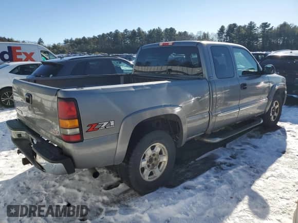 2006 GMC Sierra 1500 SLT with VIN 1GTEK19B56Z174497, listed as a Copart auction lot 42191015 with 218,819 mi miles and Clean title. Bid and sale history available at DreamBid. Image 3.