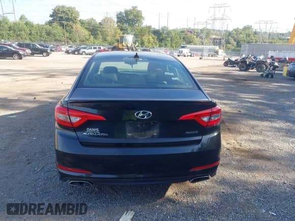 2015 Hyundai Sonata Limited with VIN 5NPE34AF3FH057750, listed as a IAAI auction lot 43364752 with 111,529 mi miles and . Bid and sale history available at DreamBid. Image 16.