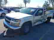 2007 Chevrolet Colorado 1LT с VIN 1GCCS19E278149193, выставлен на аукционе IAAI как лот 41387764 с пробегом 156 386 миль миль и . История ставок и продаж доступна на DreamBid. Изображение 19.