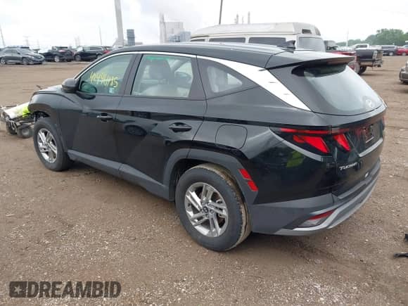2025 Hyundai Tucson with VIN 3KMJA3DE5SE008644, listed as a IAAI auction lot 42446485 with 12,427 mi miles and . Bid and sale history available at DreamBid. Image 3.