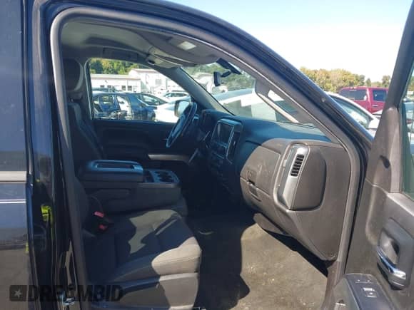 2014 Chevrolet Silverado 1500 LT with VIN 1GCRCRECXEZ177129, listed as a IAAI auction lot 43513765 with 199,472 mi miles and . Bid and sale history available at DreamBid. Image 5.