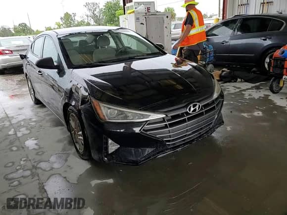 2018 Hyundai Elantra SEL с VIN 5NPD84LF9JH303459, выставлен на аукционе Copart как лот 80284335 с пробегом 117 393 миль миль и Списание • Salvage title. История ставок и продаж доступна на DreamBid. Изображение 13.