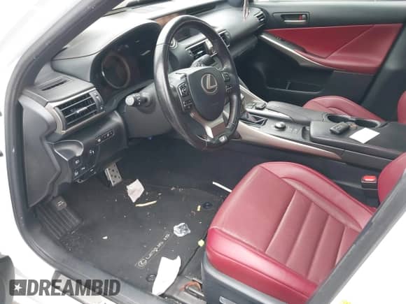 2019 Lexus IS 300 z VIN JTHBA1D28K5087710, wystawiony jako IAAI lot #42709076 z przebiegiem 67 354 mil mil oraz . Historia ofert i sprzedaży dostępna na DreamBid. Obrazek 18.