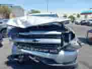 2017 Chevrolet Silverado 1500 Custom с VIN 1GCRCPEC5HZ186930, выставлен на аукционе IAAI как лот 42474787 с пробегом 103 527 миль миль и . История ставок и продаж доступна на DreamBid. Изображение 12.