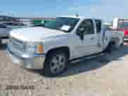 2013 Chevrolet Silverado 1500 LT z VIN 1GCRCSE06DZ256714, wystawiony jako IAAI lot #43160510 z przebiegiem 95 035 mil mil oraz . Historia ofert i sprzedaży dostępna na DreamBid. Obrazek 19.