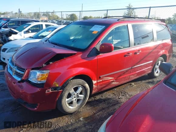 2008 Dodge Grand Caravan SXT z VIN 2D8HN54P88R604309, wystawiony jako IAAI lot #43397188 z przebiegiem 124 788 mil mil oraz . Historia ofert i sprzedaży dostępna na DreamBid. Obrazek 2.
