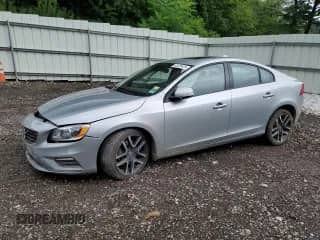 2017 Volvo S60 Dynamic с VIN YV140MTL1H2431598, выставлен на аукционе Copart как лот 66429425 с пробегом 52 964 миль миль и Списание • Salvage title. История ставок и продаж доступна на DreamBid. Изображение 1.