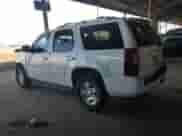 2007 Chevrolet Tahoe LS z VIN 1GNFC13007J380164, wystawiony jako Copart lot #84642765 z przebiegiem Nie podano mil oraz Szkoda całkowita • Salvage title. Historia ofert i sprzedaży dostępna na DreamBid. Obrazek 2.