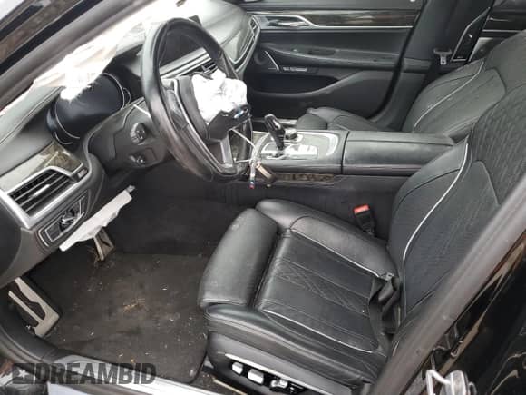 2017 BMW 7 Series 750i with VIN WBA7F0C39HGM21864, listed as a Copart auction lot 61645304 with Not provided miles and Salvage title. Bid and sale history available at DreamBid. Image 7.