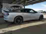 2018 Dodge Charger R/T z VIN 2C3CDXCT7JH156327, wystawiony jako Copart lot #81504065 z przebiegiem 88 921 mil mil oraz Szkoda całkowita • Salvage title. Historia ofert i sprzedaży dostępna na DreamBid. Obrazek 3.