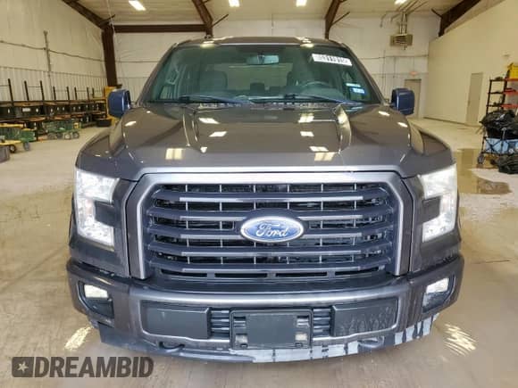 2017 Ford F-150 XLT with VIN 1FTEW1EF0HKD80450, listed as a Copart auction lot 85311915 with 136,751 mi miles and Clean title. Bid and sale history available at DreamBid. Image 5.