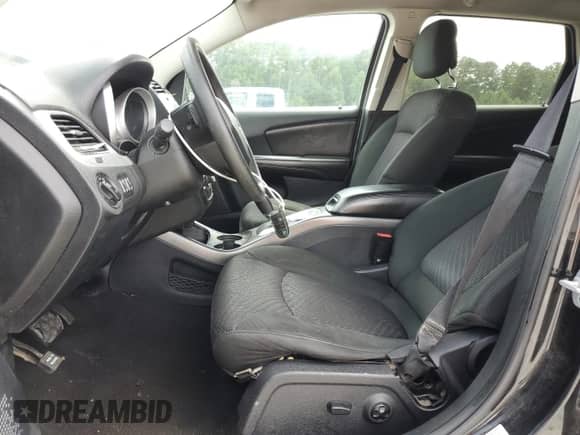2012 Dodge Journey SXT z VIN 3C4PDCBG4CT135004, wystawiony jako Copart lot #68670485 z przebiegiem 202 652 mil mil oraz Szkoda całkowita • Salvage title. Historia ofert i sprzedaży dostępna na DreamBid. Obrazek 7.