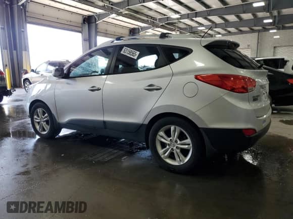 2011 Hyundai Tucson GLS с VIN KM8JUCAC0BU315469, выставлен на аукционе Copart как лот 63158565 с пробегом 142 715 миль миль и Списание • Salvage title. История ставок и продаж доступна на DreamBid. Изображение 2.