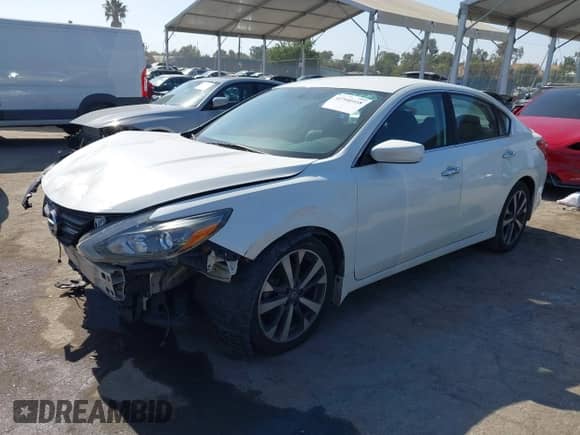 2016 Nissan Altima SL с VIN 1N4AL3AP1GC287968, выставлен на аукционе IAAI как лот 42540418 с пробегом 88 634 миль миль и . История ставок и продаж доступна на DreamBid. Изображение 18.