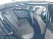 2017 Hyundai Elantra Limited z VIN 5NPD84LF0HH098947, wystawiony jako IAAI lot #42316562 z przebiegiem 102 629 mil mil oraz . Historia ofert i sprzedaży dostępna na DreamBid. Obrazek 8.