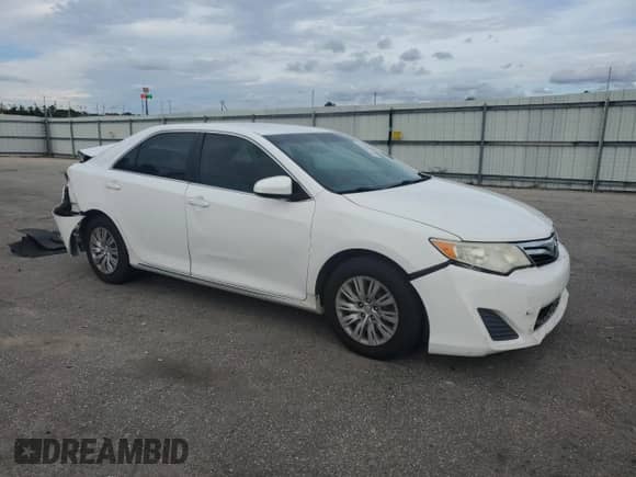2013 Toyota Camry LE with VIN 4T1BF1FK6DU268826, listed as a Copart auction lot 85718835 with 230,230 mi miles and Salvage title. Bid and sale history available at DreamBid. Image 4.