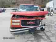 1997 GMC Sierra 1500 с VIN 1GTEK14R4VZ505752, выставлен на аукционе Copart как лот 44339945 с пробегом 223 725 миль миль и Списание • Salvage title. История ставок и продаж доступна на DreamBid. Изображение 5.