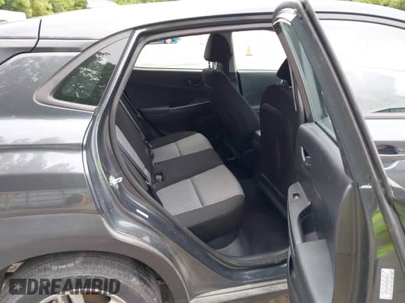 2022 Hyundai Kona SE с VIN KM8K22AB7NU855045, выставлен на аукционе IAAI как лот 42741851 с пробегом 27 928 миль миль и . История ставок и продаж доступна на DreamBid. Изображение 8.