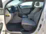 2018 Hyundai Tucson SE с VIN KM8J23A47JU676842, выставлен на аукционе Copart как лот 70760625 с пробегом 171 837 миль миль и Чистый • Clean title. История ставок и продаж доступна на DreamBid. Изображение 7.