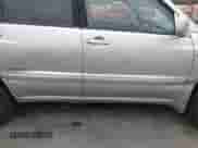 2007 Toyota Highlander w/3rd Row z VIN JTEEW21A970035164, wystawiony jako IAAI lot #43518838 z przebiegiem 211 401 mil mil oraz . Historia ofert i sprzedaży dostępna na DreamBid. Obrazek 13.