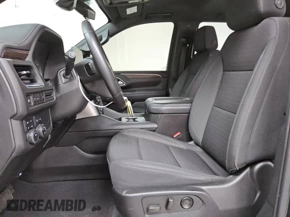 2021 Chevrolet Tahoe LS с VIN 1GNSKMKD1MR432213, выставлен на аукционе Copart как лот 51016865 с пробегом 18 461 миль миль и Чистый • Clean title. История ставок и продаж доступна на DreamBid. Изображение 7.