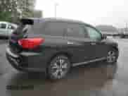 2017 Nissan Pathfinder SL z VIN 5N1DR2MM6HC660372, wystawiony jako Copart lot #82025695 z przebiegiem 111 363 mil mil oraz Szkoda całkowita • Salvage title. Historia ofert i sprzedaży dostępna na DreamBid. Obrazek 3.