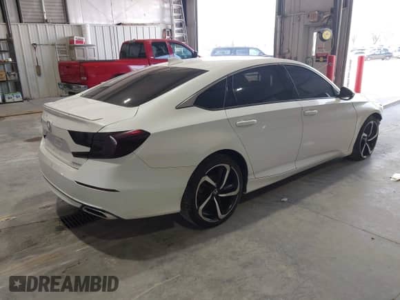 2020 Honda Accord Sport с VIN 1HGCV1F39LA142563, выставлен на аукционе IAAI как лот 42012305 с пробегом 89 770 миль миль и . История ставок и продаж доступна на DreamBid. Изображение 4.