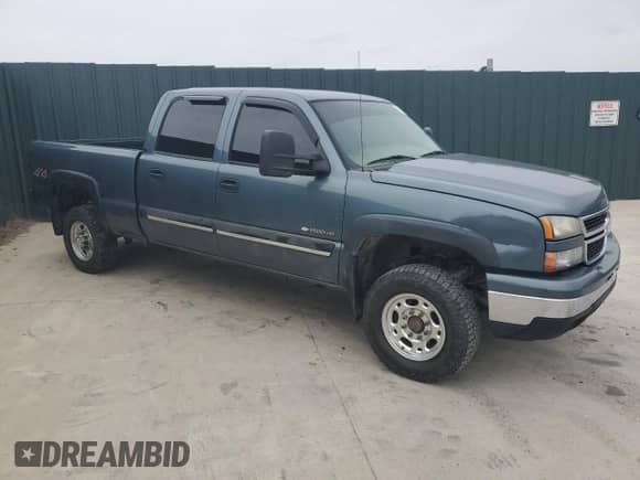 2006 Chevrolet Silverado 1500HD LT1 с VIN 1GCGK13U76F183898, выставлен на аукционе Copart как лот 46051225 с пробегом 193 618 миль миль и Чистый • Clean title. История ставок и продаж доступна на DreamBid. Изображение 4.