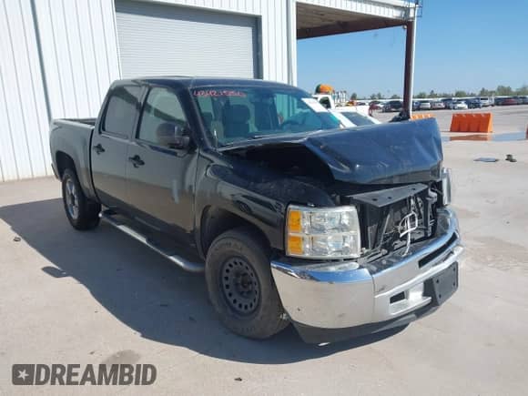 2009 Chevrolet Silverado 1500 LT with VIN 2GCEC23C791137260, listed as a IAAI auction lot 43421550 with 208,538 mi miles and . Bid and sale history available at DreamBid. Image 1.