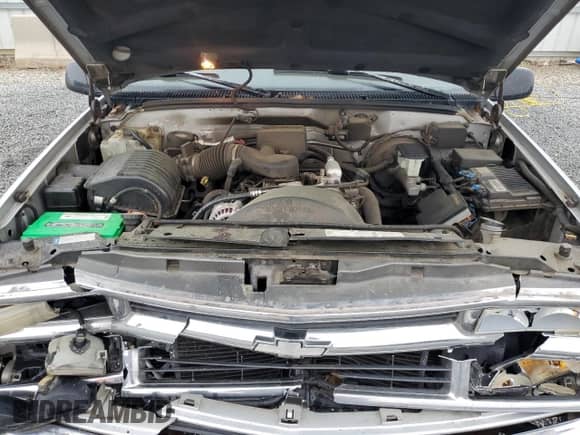 1997 Chevrolet Silverado 1500 with VIN 1GCEC14R2VZ231710, listed as a Copart auction lot 51452965 with 263,678 mi miles and Salvage title. Bid and sale history available at DreamBid. Image 11.