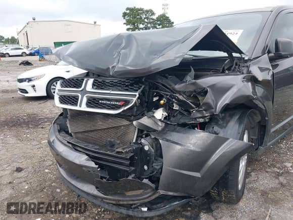 2014 Dodge Journey American Value with VIN 3C4PDCAB4ET182655, listed as a IAAI auction lot 42921924 with 177,090 mi miles and . Bid and sale history available at DreamBid. Image 6.