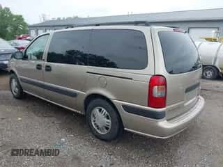 2004 Chevrolet Venture LT с VIN 1GNDX13E74D107191, выставлен на аукционе IAAI как лот 42512603 с пробегом 183 883 миль миль и . История ставок и продаж доступна на DreamBid. Изображение 3.