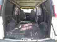 2007 Chevrolet Express Cargo с VIN 1GCGG25V871251024, выставлен на аукционе IAAI как лот 43511677 с пробегом 257 153 миль миль и . История ставок и продаж доступна на DreamBid. Изображение 8.