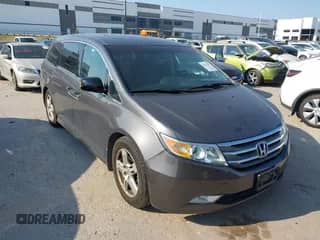 2013 Honda Odyssey Touring с VIN 5FNRL5H99DB011584, выставлен на аукционе IAAI как лот 43222547 с пробегом 112 472 миль миль и . История ставок и продаж доступна на DreamBid. Изображение 1.