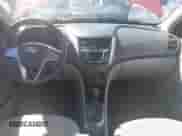 2016 Hyundai Accent SE с VIN KMHCT4AE8GU966780, выставлен на аукционе Copart как лот 85203995 с пробегом 141 008 миль миль и Чистый • Clean title. История ставок и продаж доступна на DreamBid. Изображение 9.
