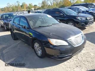 2014 Chrysler 200 LX with VIN 1C3CCBAB0EN194740, listed as a IAAI auction lot 43406828 with 202,482 mi miles and . Bid and sale history available at DreamBid. Image 1.
